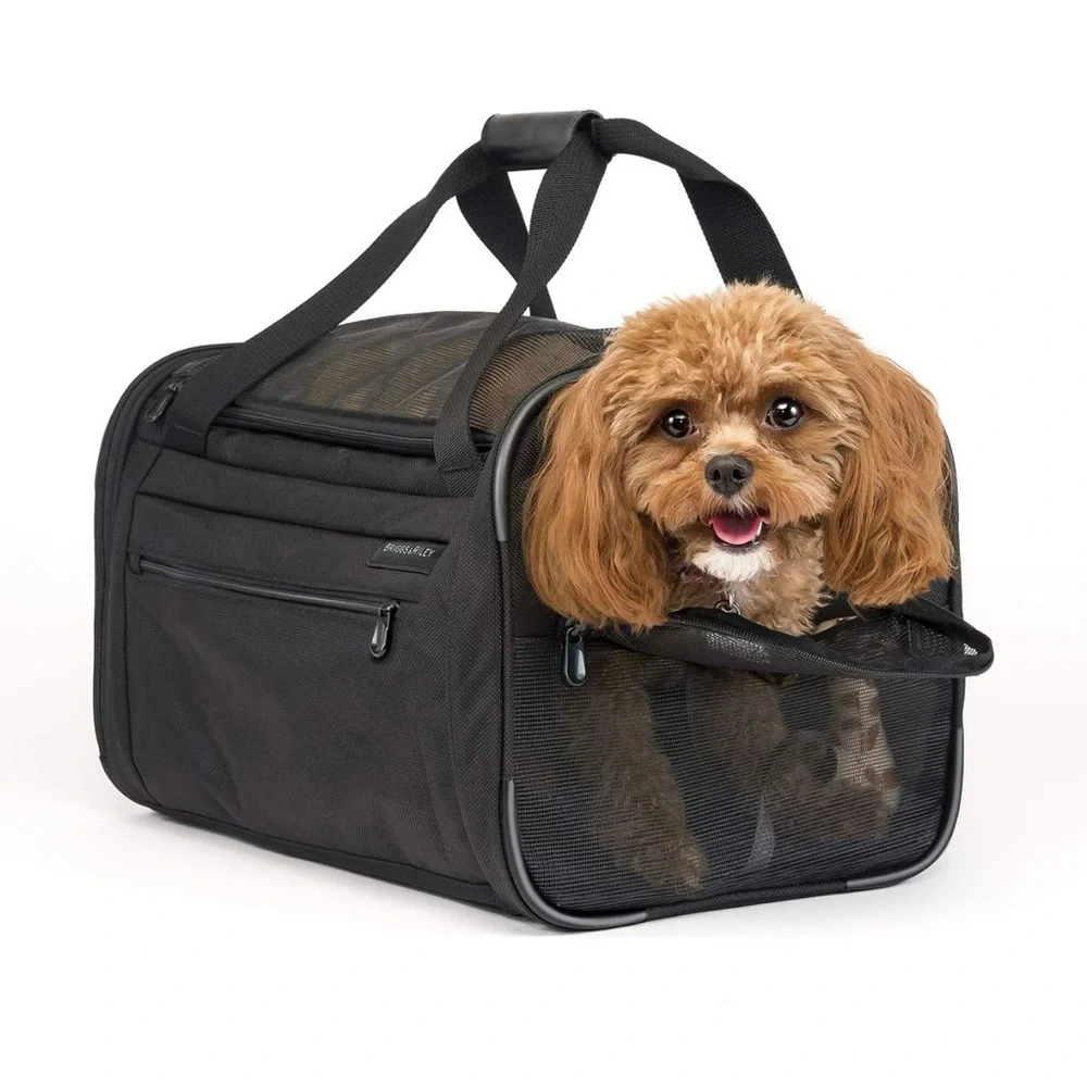 Briggs & Riley Black Dog Carrier